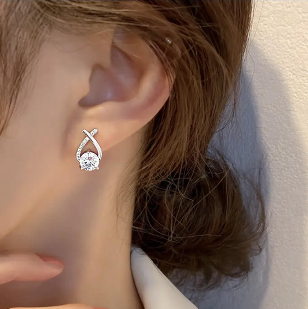 Teardrop Stud Earring