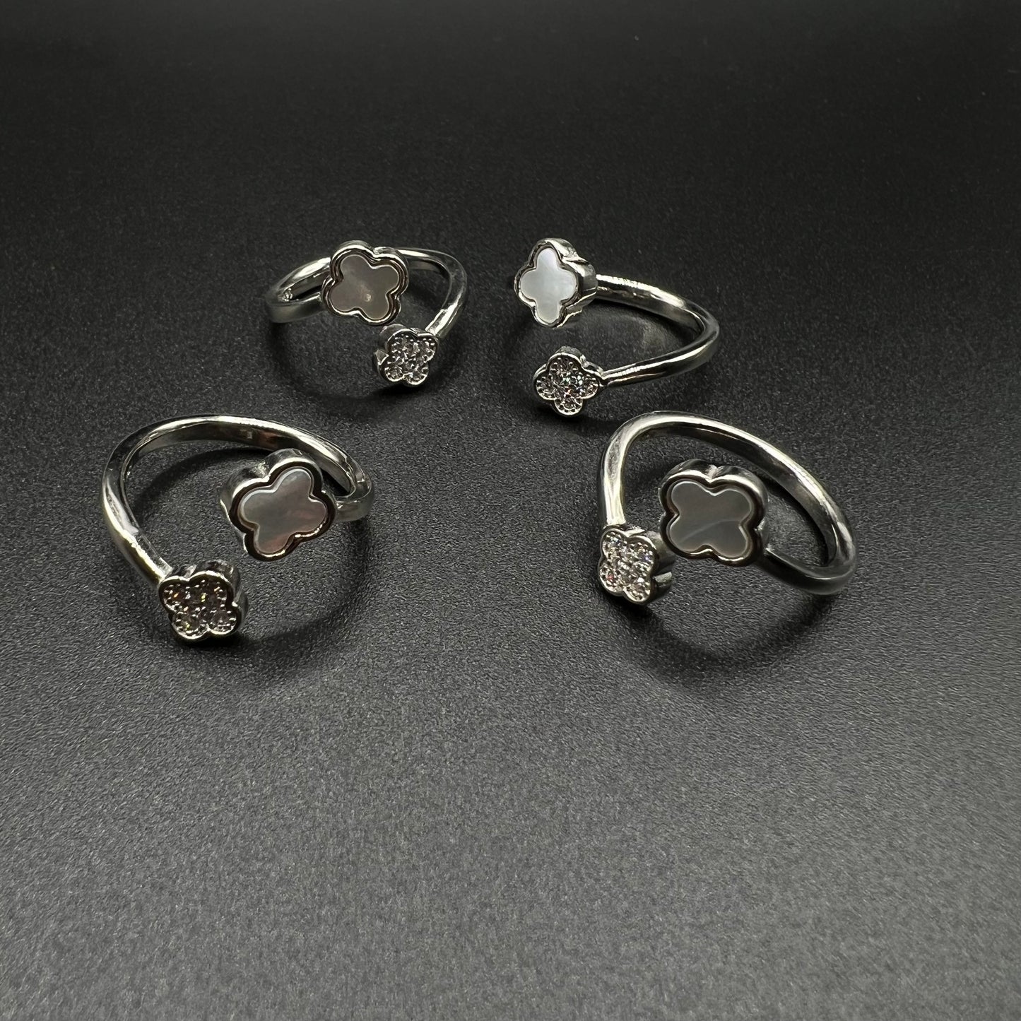 Four-Finger Ring Set