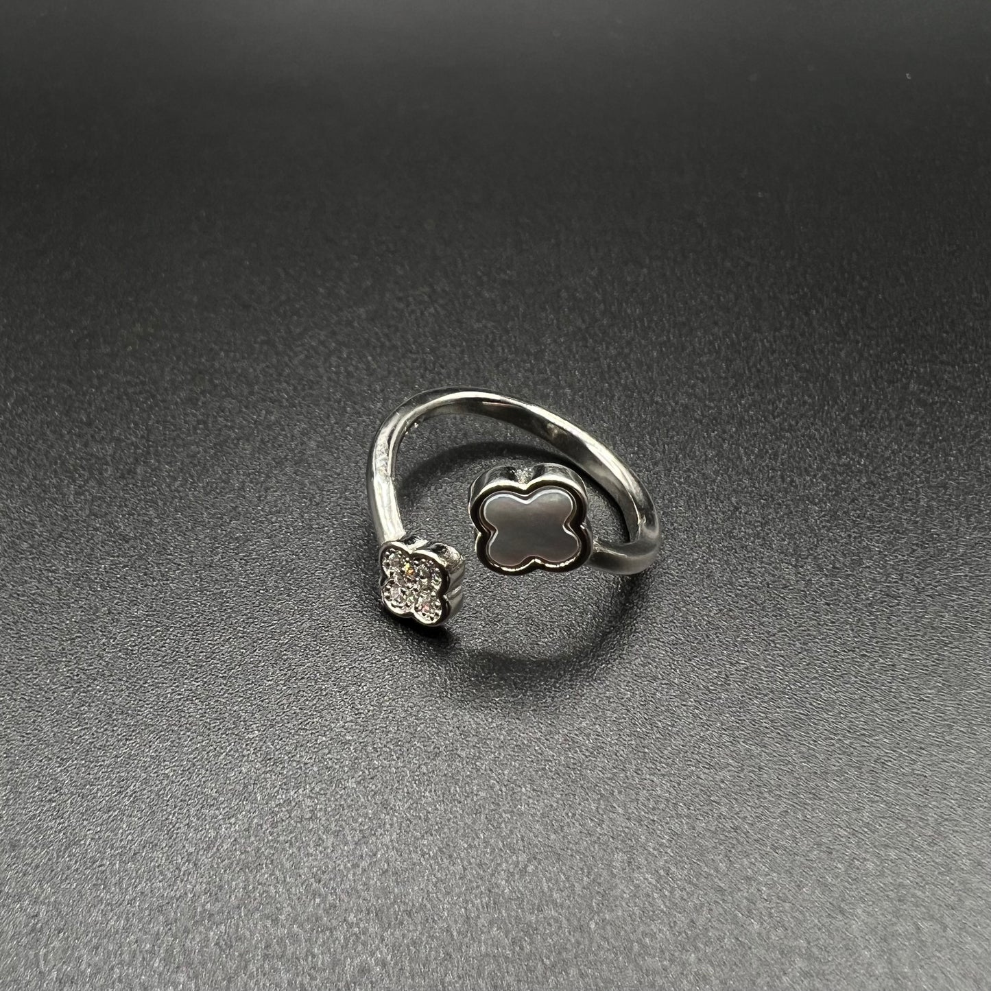 Four-Finger Ring Set