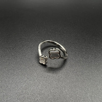 Four-Finger Ring Set