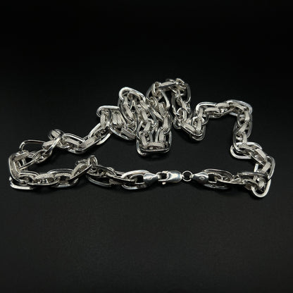 Triple Lock Chain