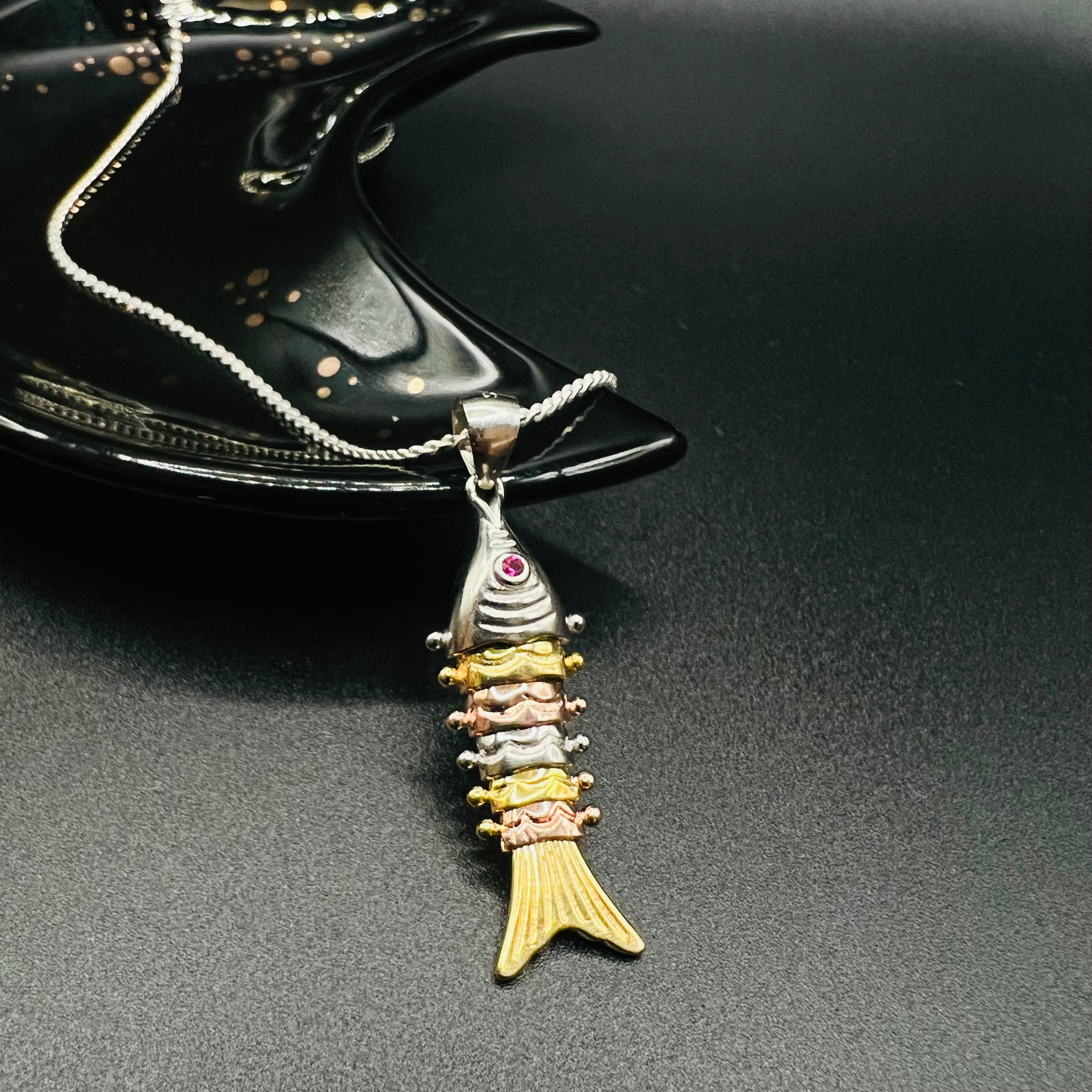 Jwelleries Fish Multi-Color Fish Pendant – Vaas Jewellers
