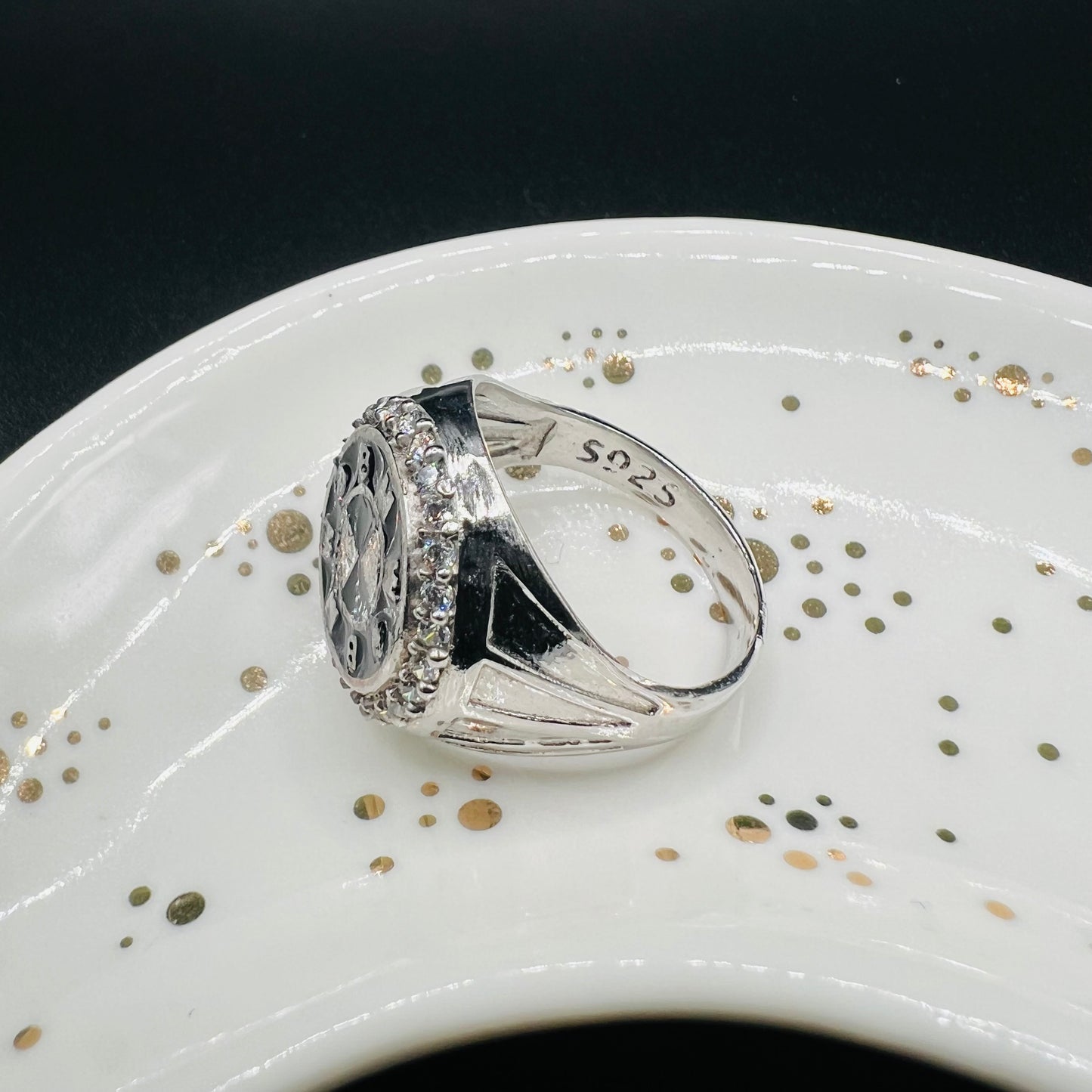 BMW Ring – Vaas Jewellers