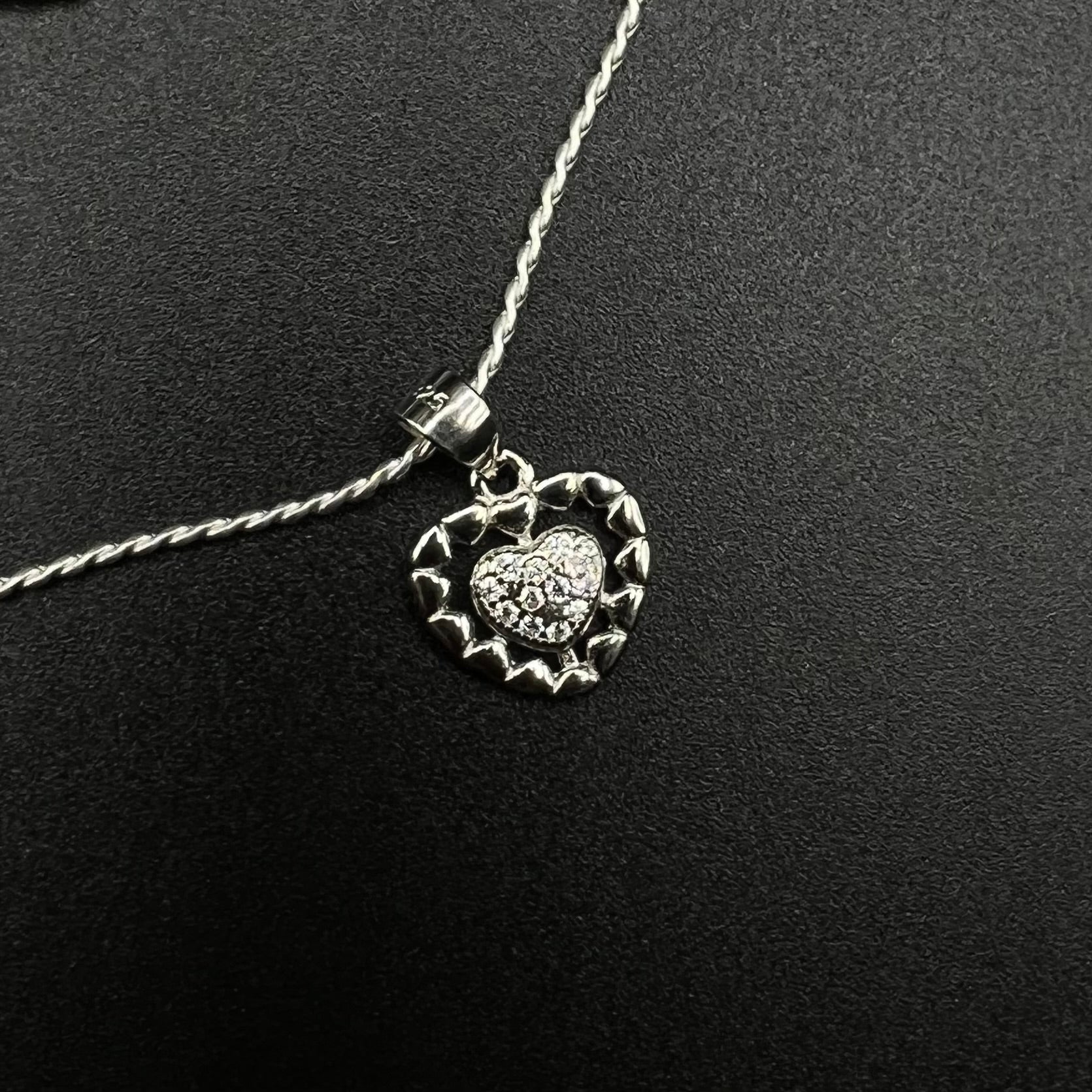 Shielded Heart Pendant – Vaas Jewellers