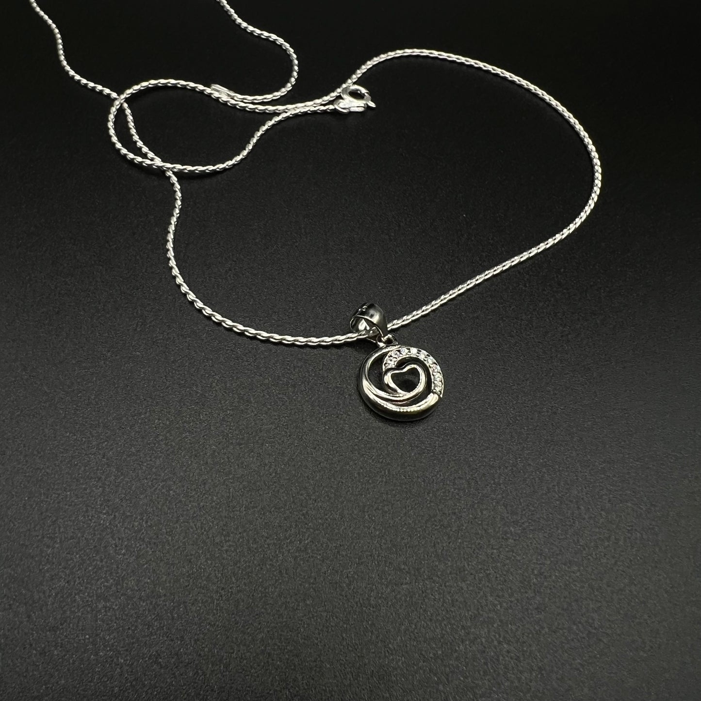 Swirl Heart Pendant