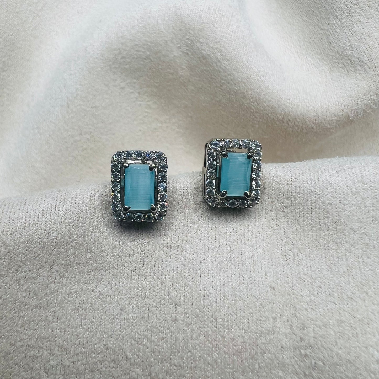 Blue Stone Stud