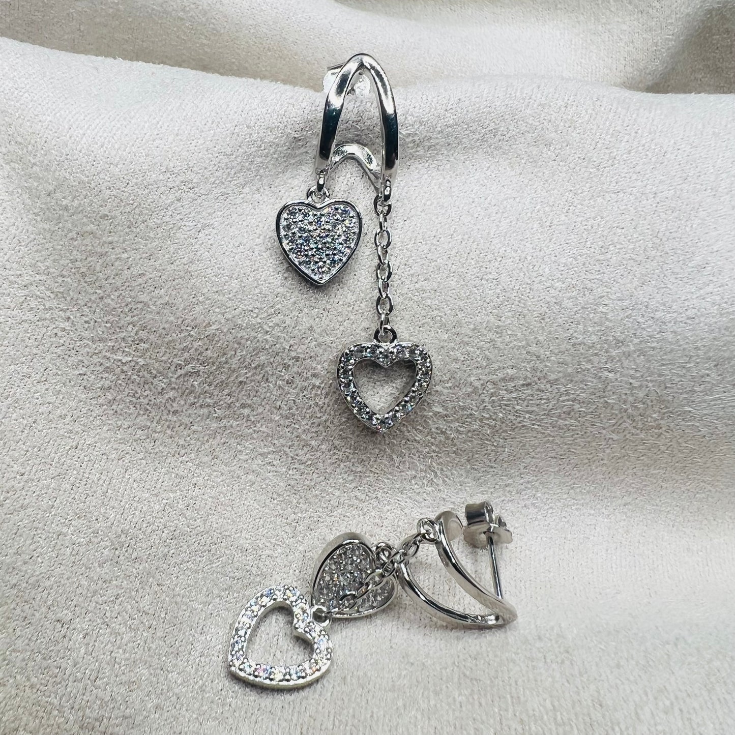 Heart Dangler Earring